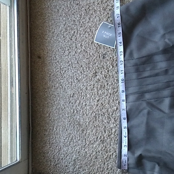 2/$100 sag Harbor women's suit (size 16) - Picture 7 of 10